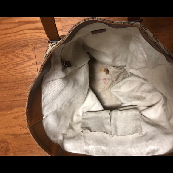Oversized Gucci Travel Tote - Picture 8 of 9